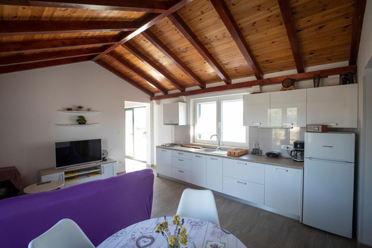 Villa Little Hill Postira Kültér fotó
