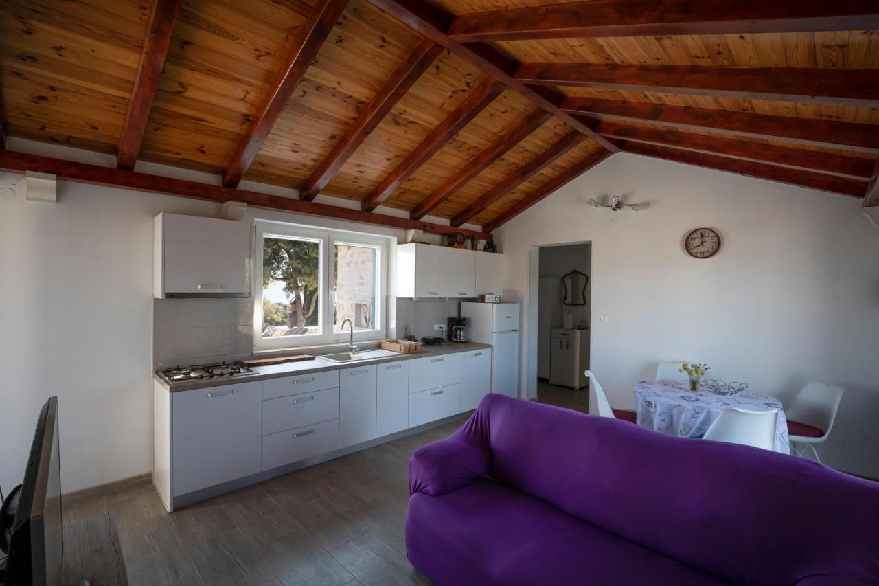 Villa Little Hill Postira Kültér fotó
