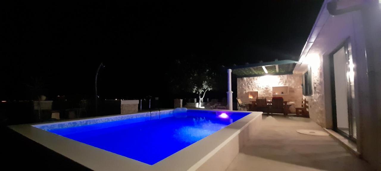 Villa Little Hill Postira Kültér fotó